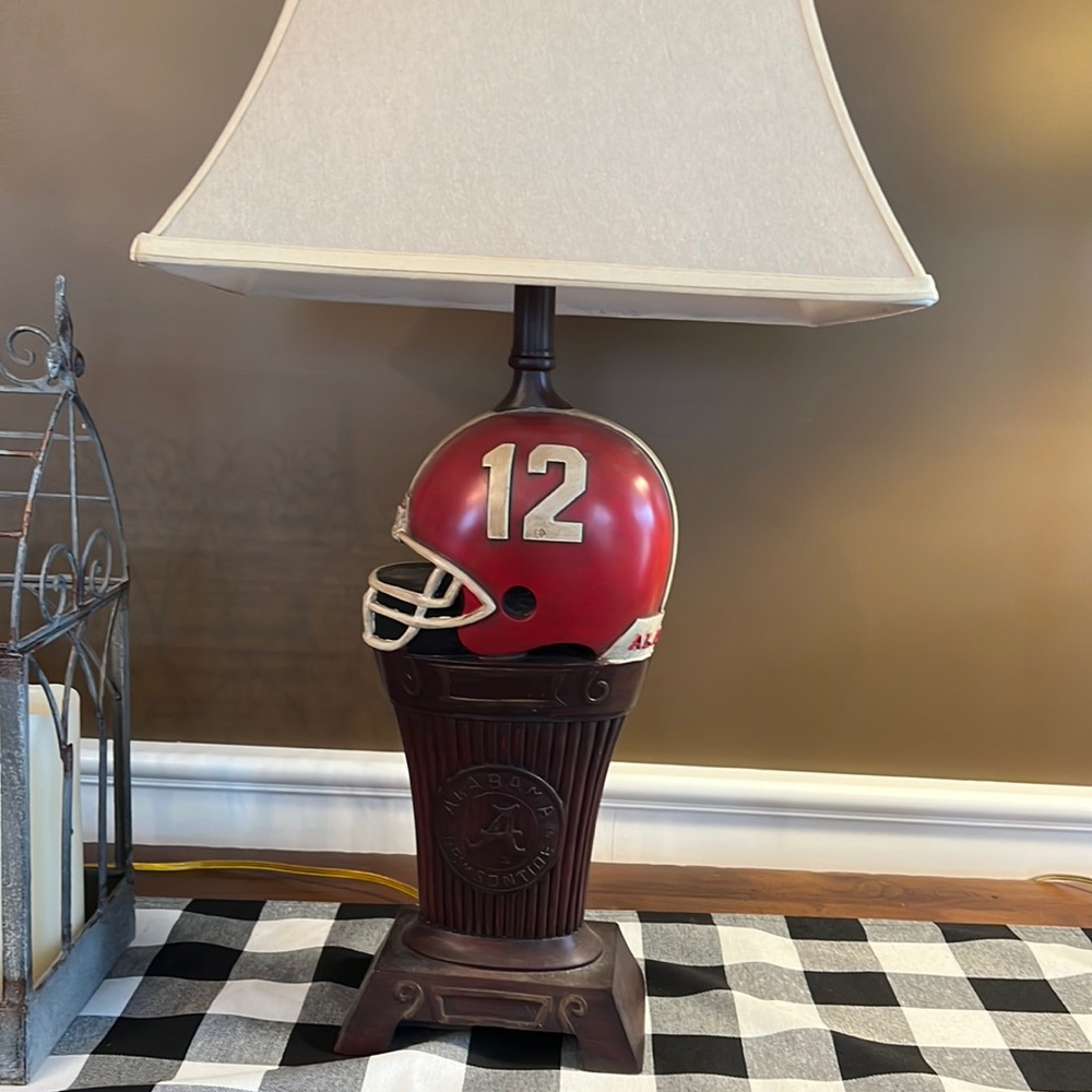 Alabama lamp